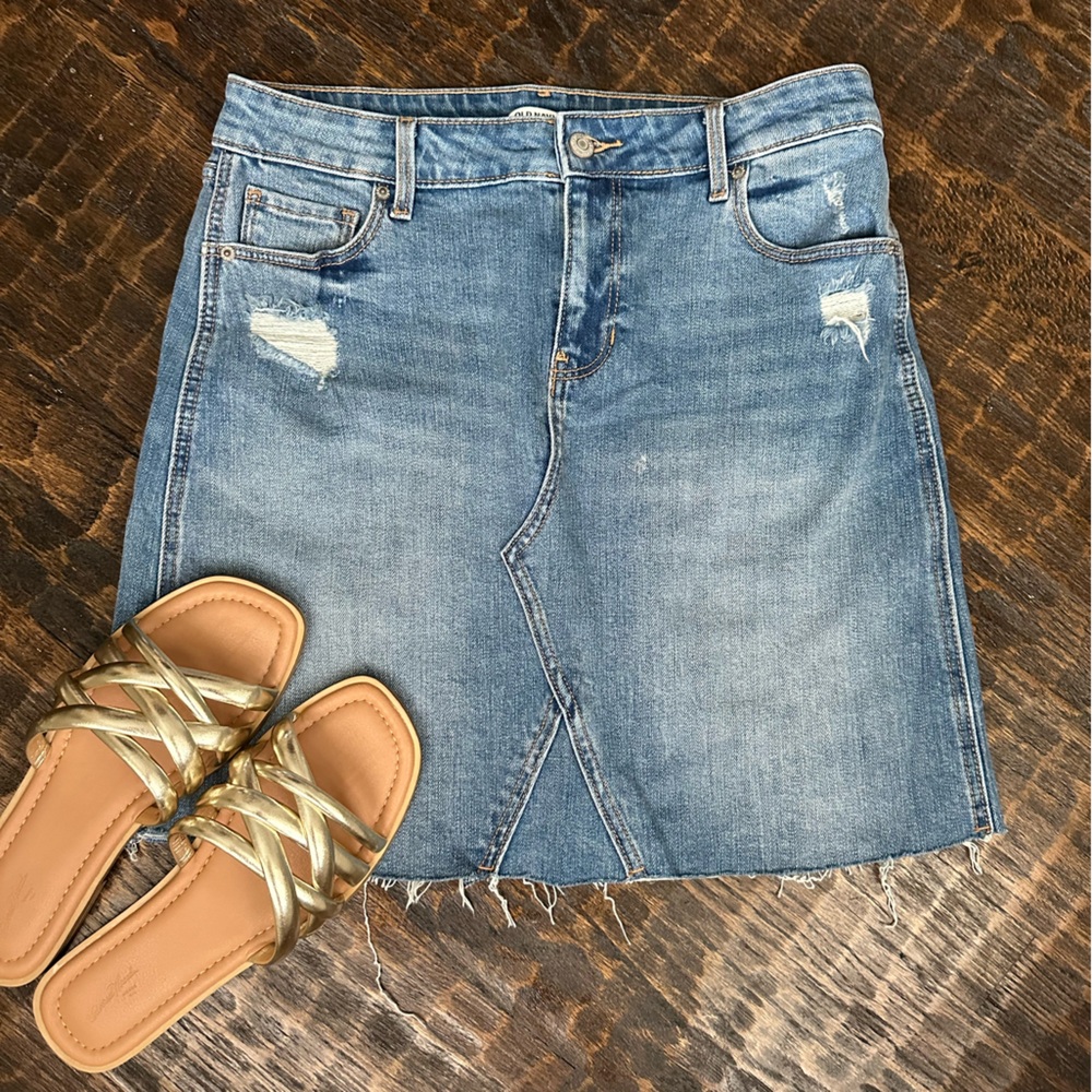 EUC Old Navy Denim Skirt Size 6